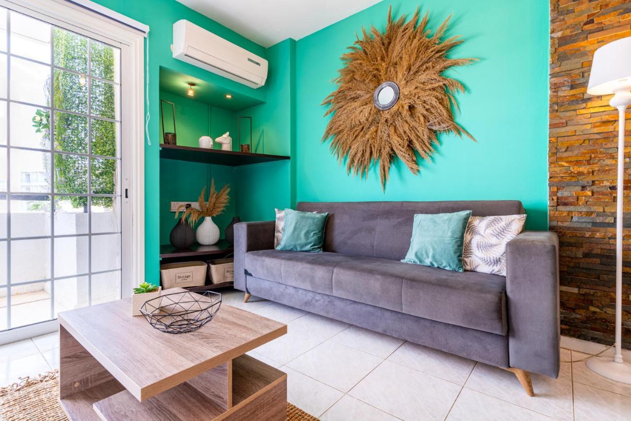 Araminta 2-Bedroom Apartment In Larnaca Exteriér fotografie