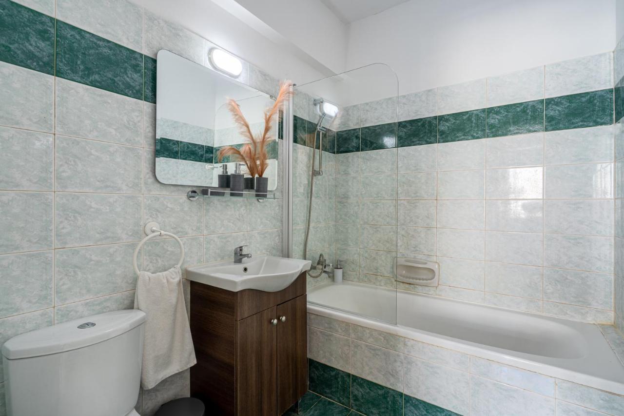 Araminta 2-Bedroom Apartment In Larnaca Exteriér fotografie